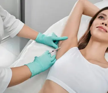  Botox Giảm Tiết Mồ Hồi Nách